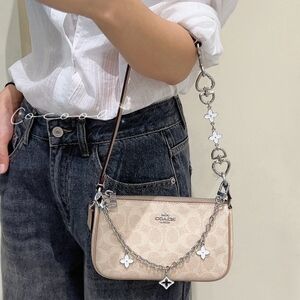 NWT Coach Nolita 19 In Signature Leather Chalk + extended Flora Chain